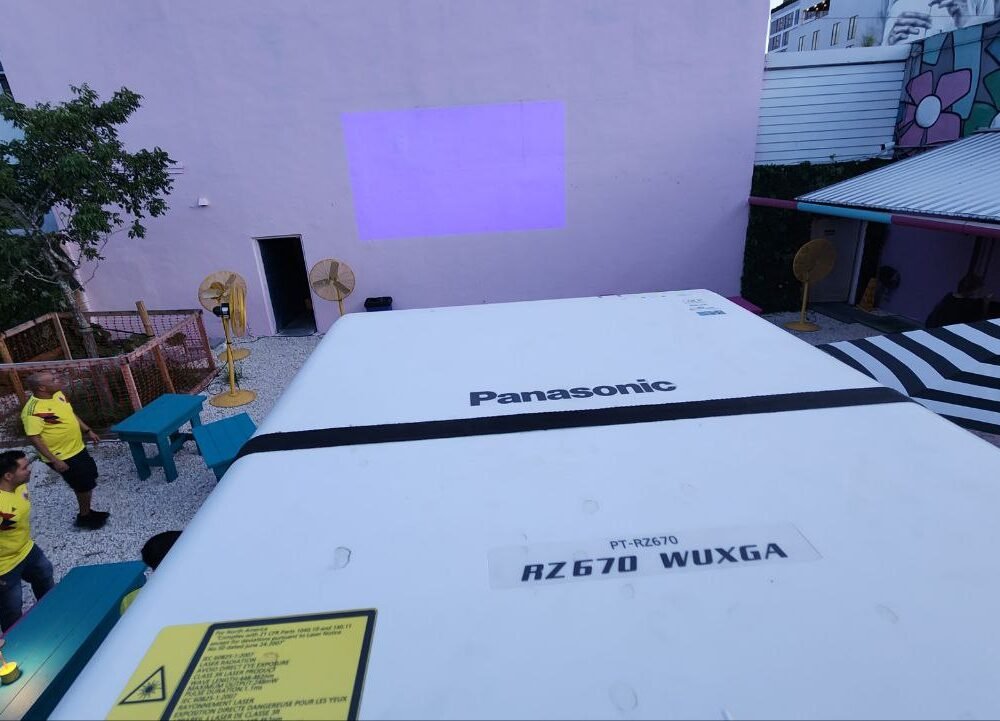 Panasonic PT-RZ670BU 6500 Lumens - Image 3